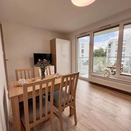 Przystanletnica-3rooms 格但斯克